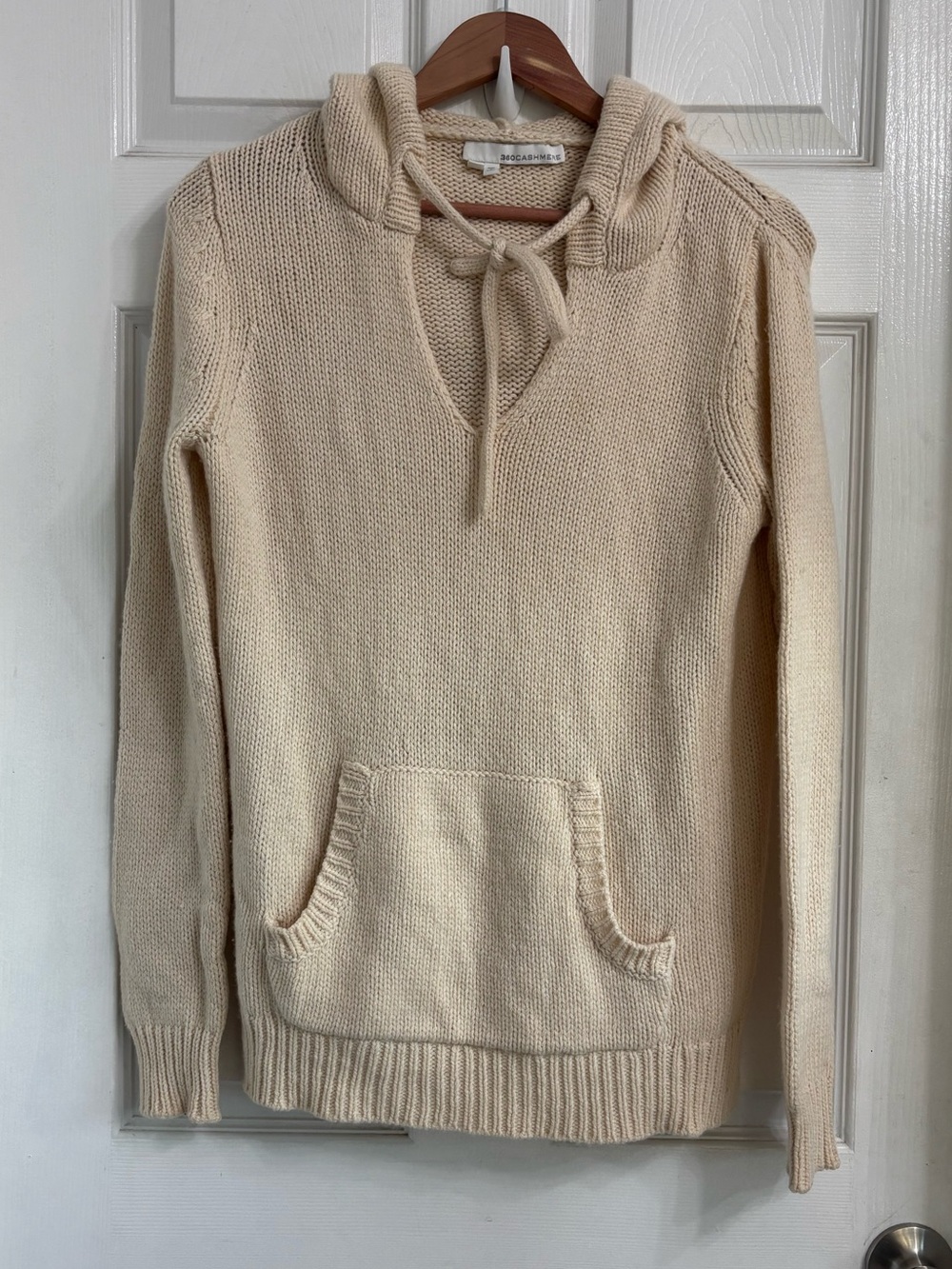 360 Cashmere Women's Cream V-Neck Hooded Knit Sweater Small